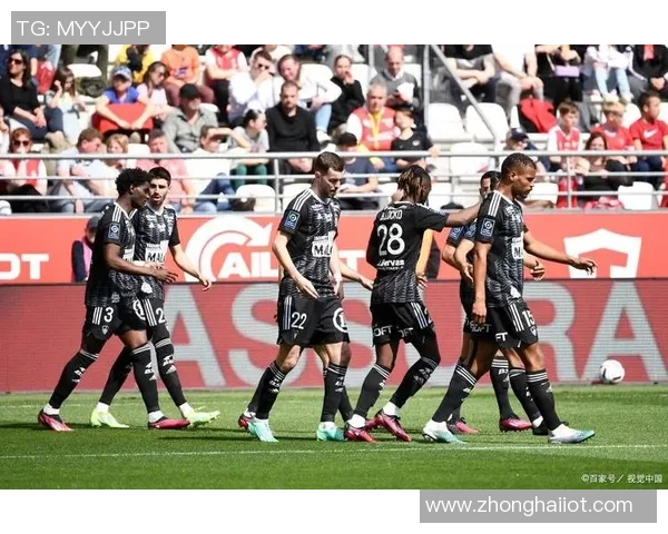 切尔西与马竞友谊赛激战成平补时进球引发全场狂欢精彩集锦回顾 切尔西与马竞友谊赛激战成平补时进球引发全场狂欢精彩集锦回顾