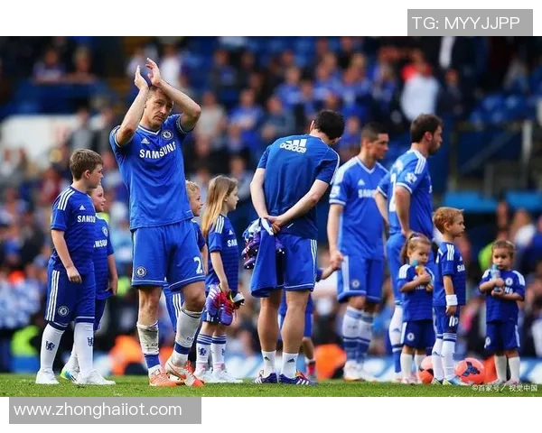 那不勒斯逆袭热刺5-1晋级国王杯历史冷门瞬间震撼全场 那不勒斯逆袭热刺5-1晋级国王杯历史冷门瞬间震撼全场