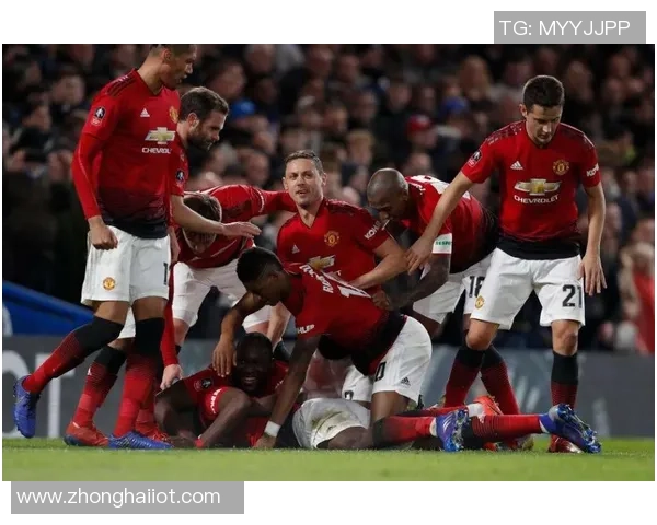 英超激战本菲卡与拜仁战平点球大战点燃全场激情瞬间回顾 英超激战本菲卡与拜仁战平点球大战点燃全场激情瞬间回顾